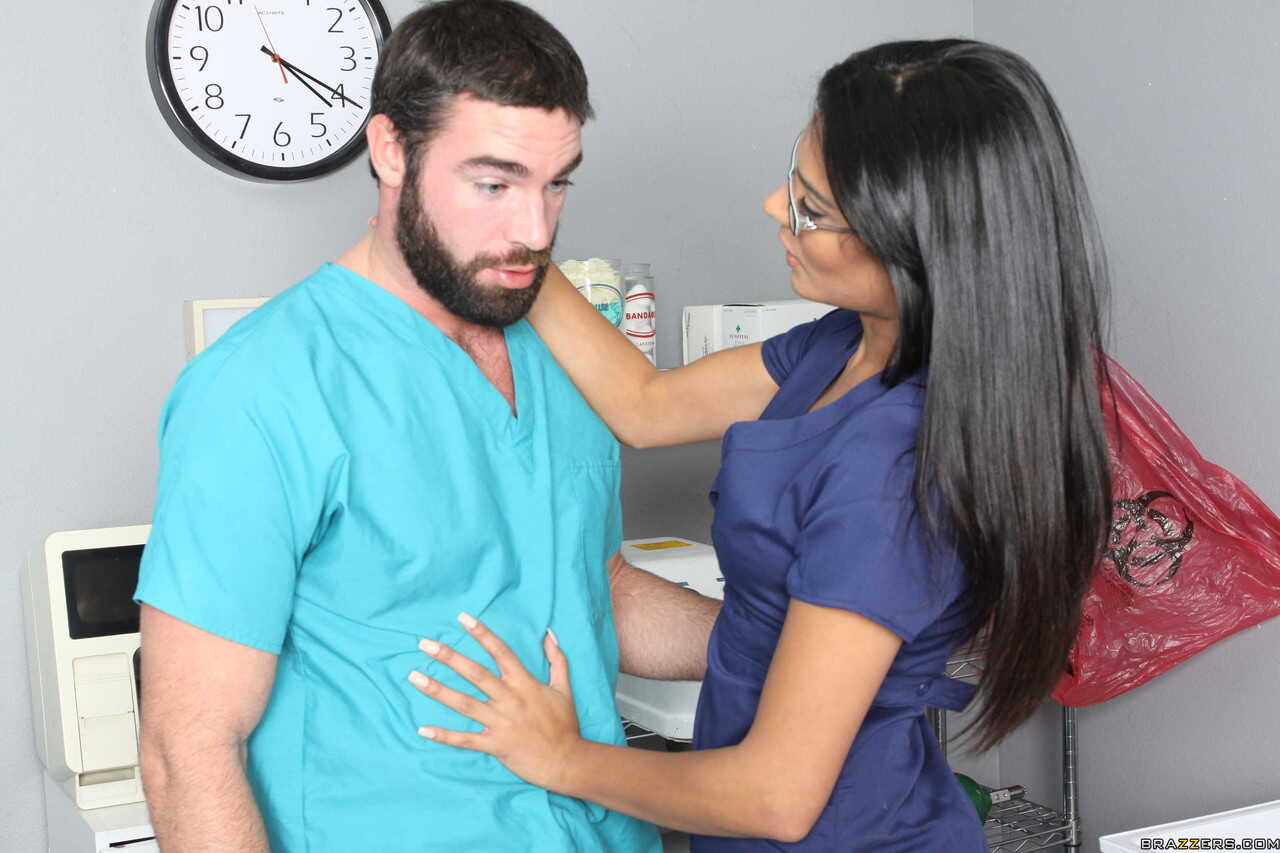 Black haired nurse Shazia Sahari gets her mouth and pussy banged by a doctor while wearing sexy lingerie gloves A dark-nip...