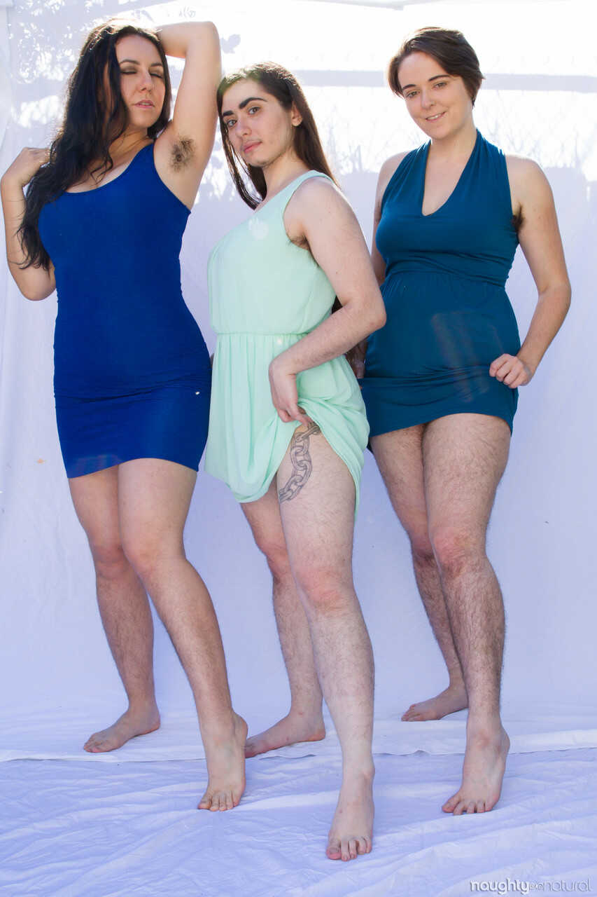 Hairy Americans: Nikki Silver, Harley Hex & Kisa Fae Strip Down and Show Off Their Furry Bodies! - Harley Hex, Kisa Fa...