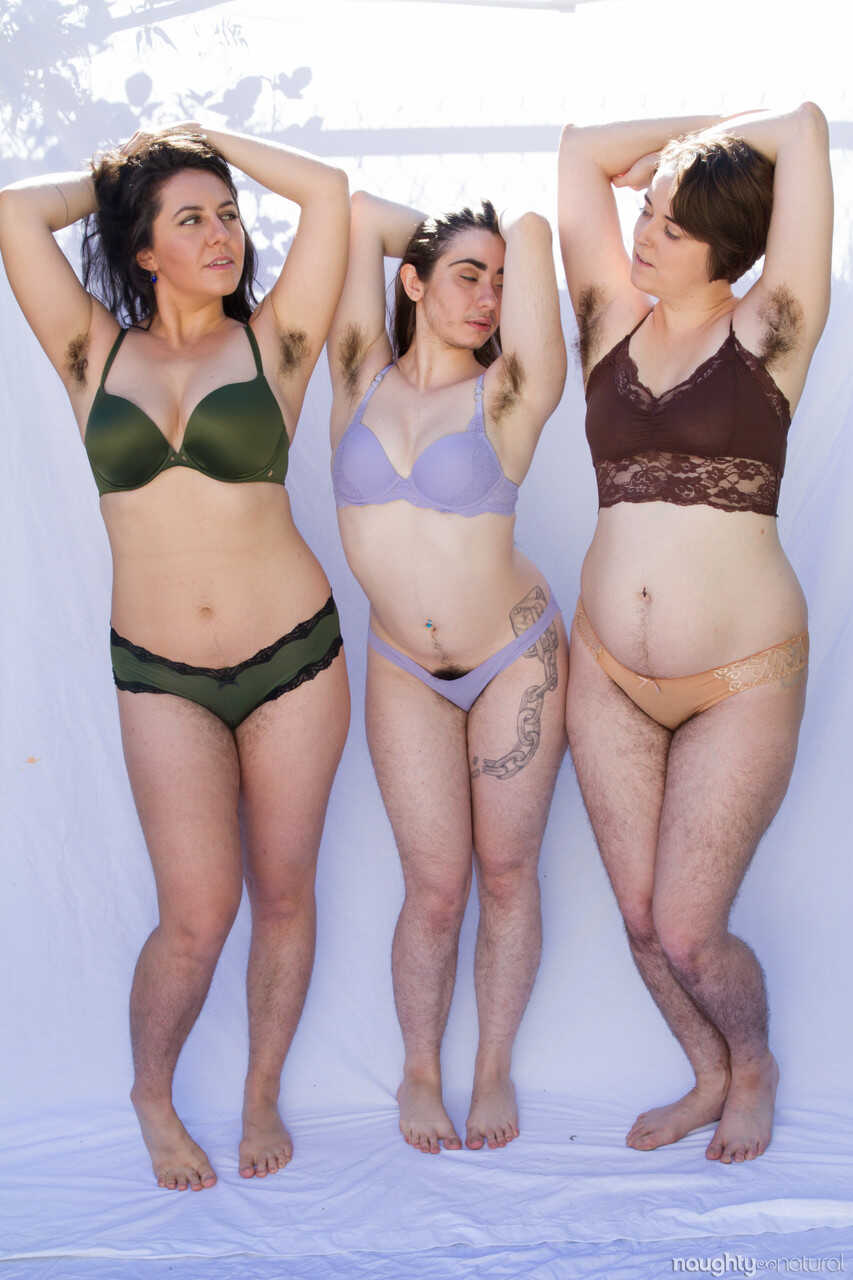 Hairy Americans: Nikki Silver, Harley Hex & Kisa Fae Strip Down and Show Off Their Furry Bodies! - Harley Hex, Kisa Fa...