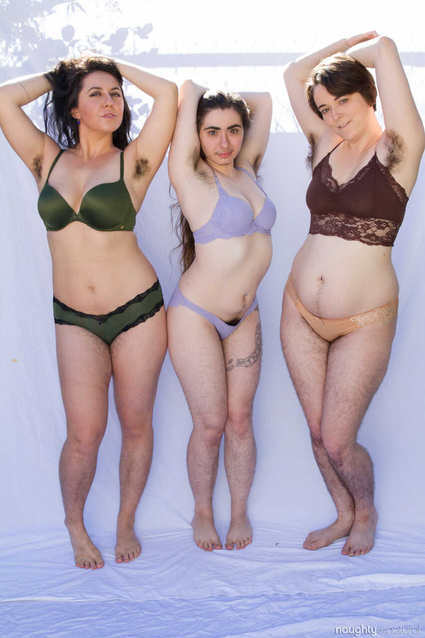 Hairy Americans: Nikki Silver, Harley Hex & Kisa Fae Strip Down and Show Off Their Furry Bodies! - Harley Hex, Kisa Fa...