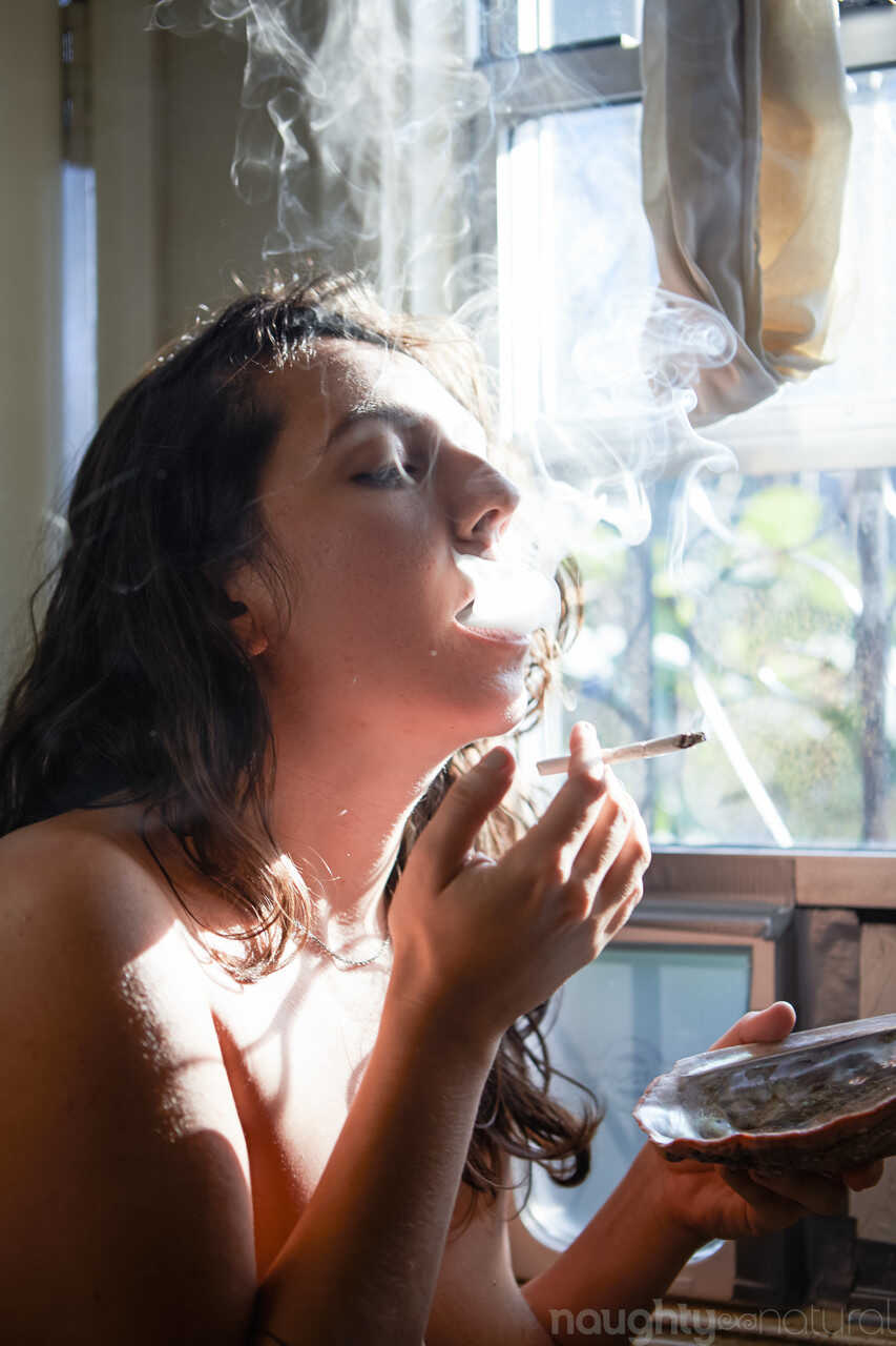 Nikki Silver Smokes A Spliff While Posing Naked Indoors And Outside Very Hairy Pussy, Amateur Babe - Nikki Silver