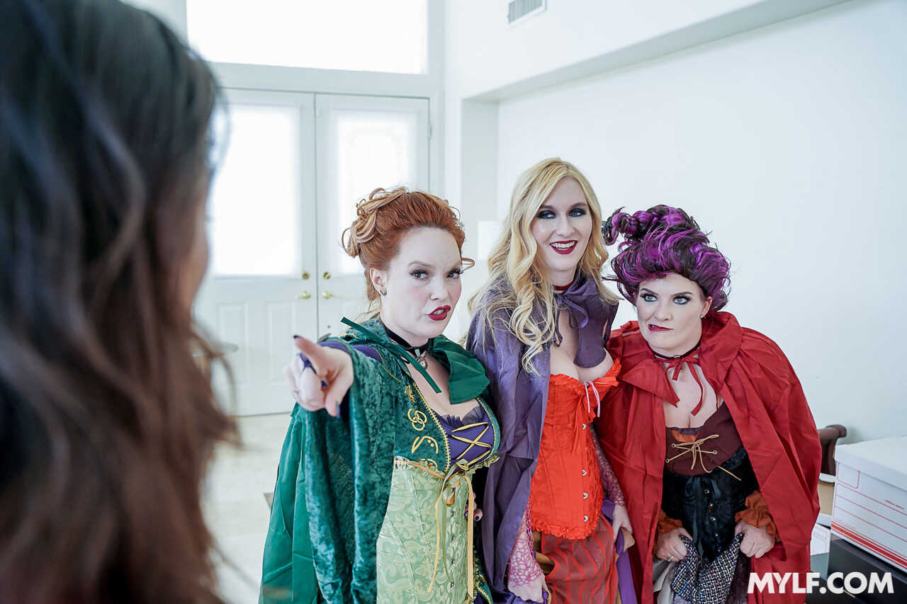 Hocus Pocus Heat: A Witchy MILF Threesome with a Male Slave - Audrey Madison, David Lee, Emmy Demure, Summer Hart