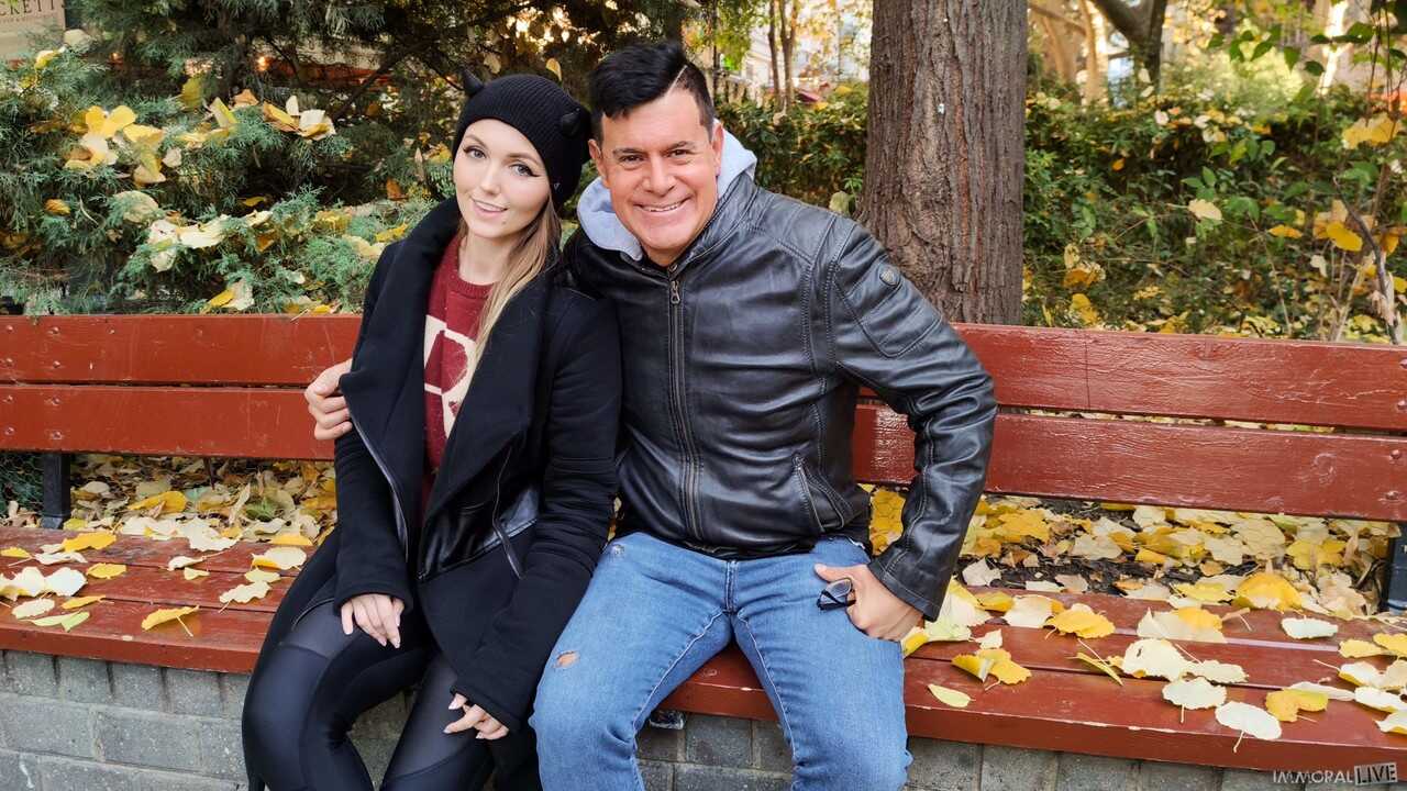 Red-Hot Redoutfit: Sia Siberia's Skimpy Lingerie Sexcapade with Pornstar Dan - Porno Dan, Sia Siberia
