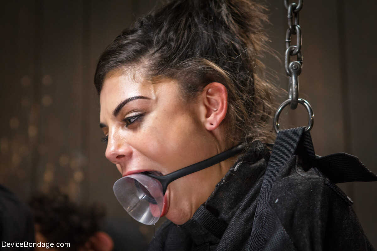 Orlando's Busty Blonde Submissive: Bonnie Rotten Tied Up and Left Dripping Wet with a Dripping Pussy Creampie - Bonni...