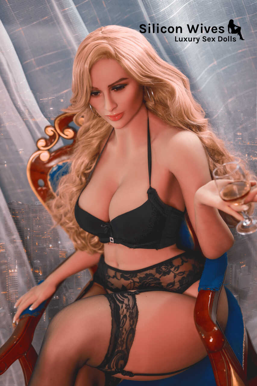Tight Curves and Naughty Dolls: A Compilation of Escort Sex Dolls in Their Lingerie - 