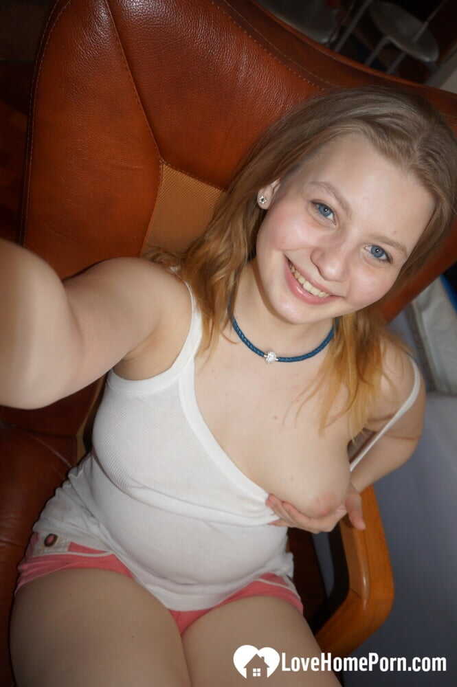 Natural Beauty Posing Temptingly In Lingerie And Stockings For Her Selfie Collection - Li Moon