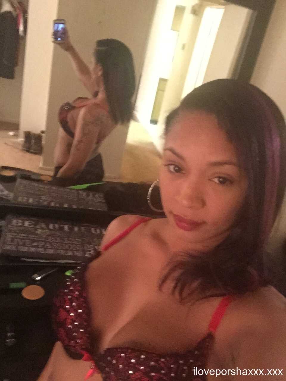 Mirror, Mirror on the Wall... Who's the Hottest MILF of Them All? Porsha's XXX-Rated Selfies in her Porsche Carrera!