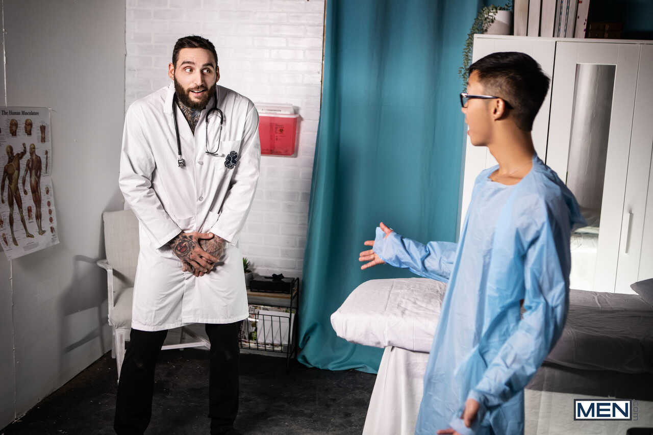 Dr. Tony D'Angelo's Clinic: A Tale of Hardcore Anal Adventures with a Handsome Twink - 