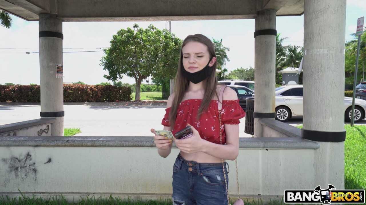 Jessae Rosae Gets Pounded Hard in a Van by a Stranger for Her Sweet Jeans - Jessae Rosae