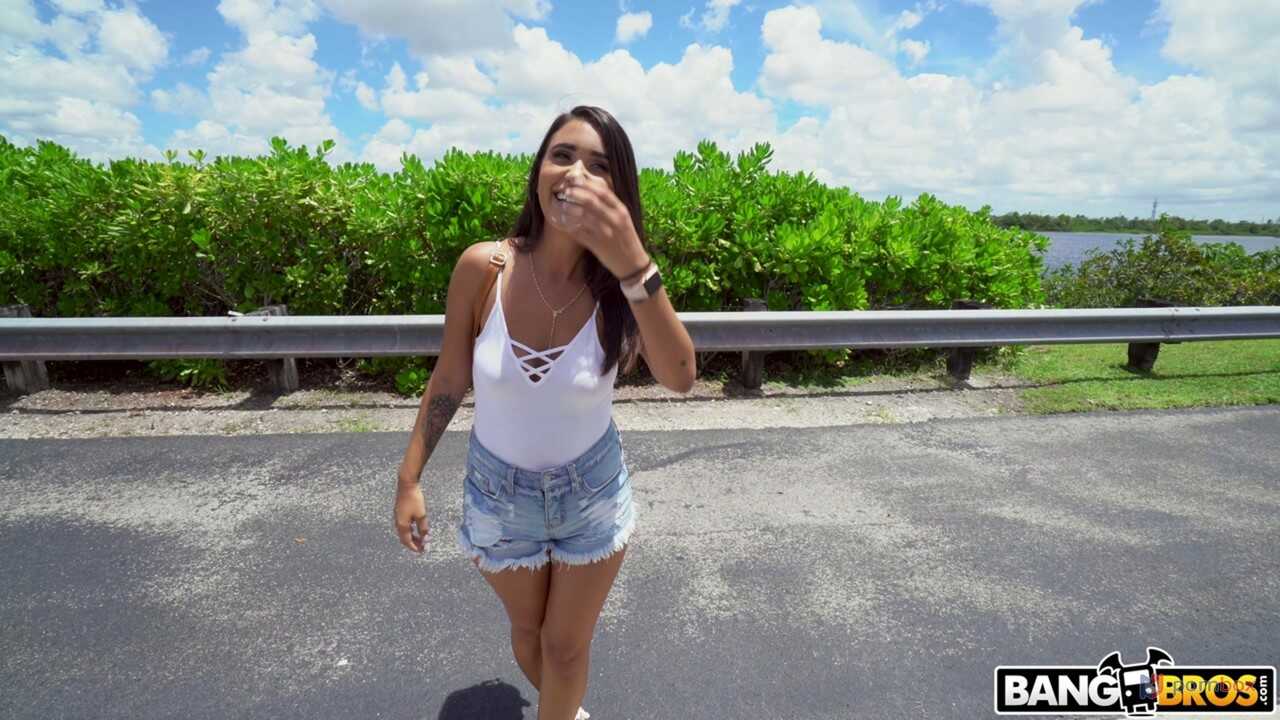 Latina Seductress Penelope White Gets Fucked In Public By A Stranger