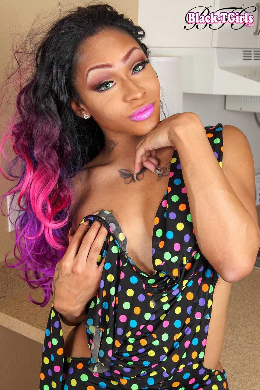 Black TGirls Hailey Kensington's MILF Threesome with Two Huge Dick Black Shemales - Hailey Kensington