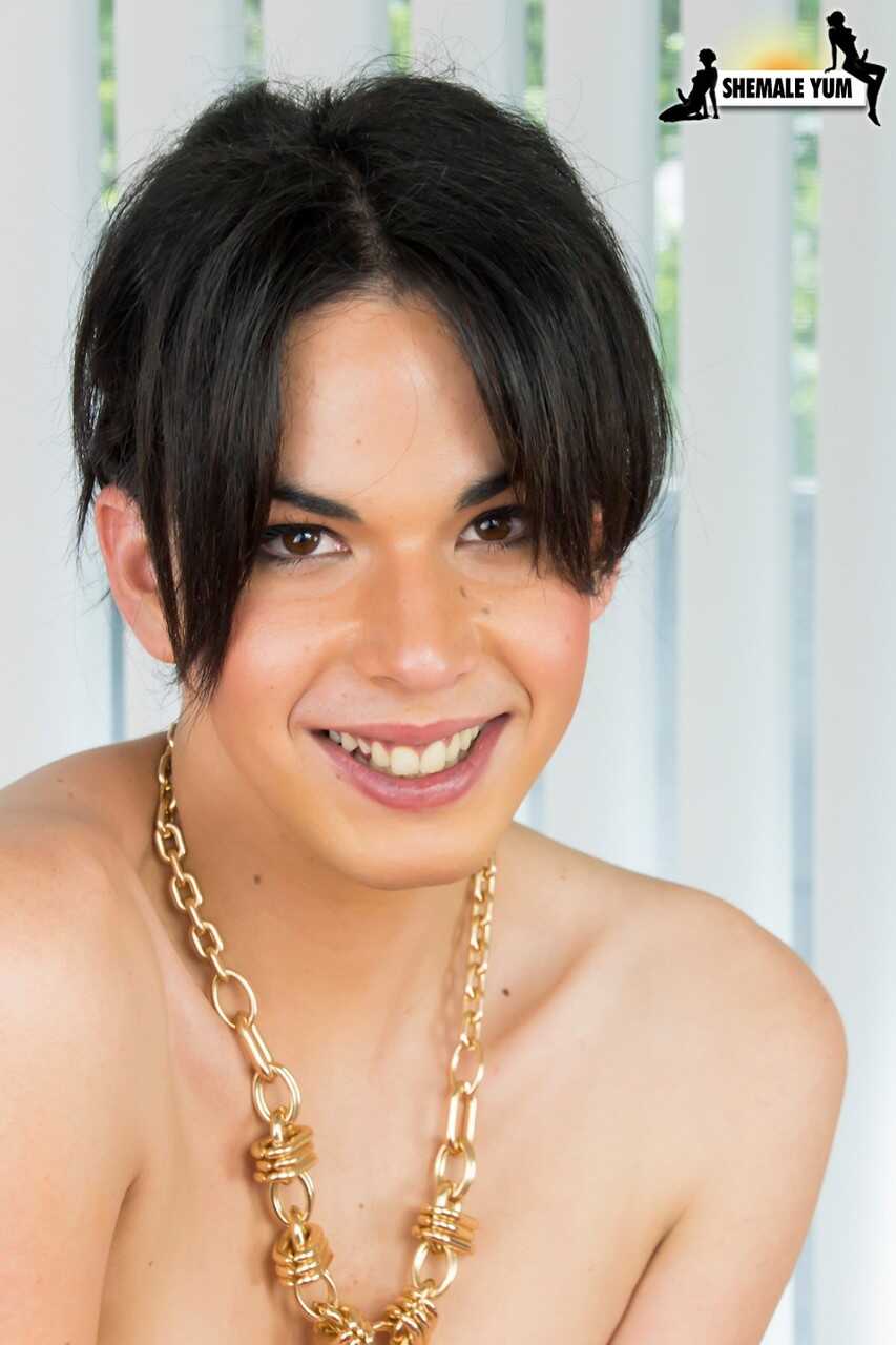 Meagan Ortiz's Massive Transsexual Hard-on: A Grooby Girls Solo Masterpiece - Meagan Ortiz