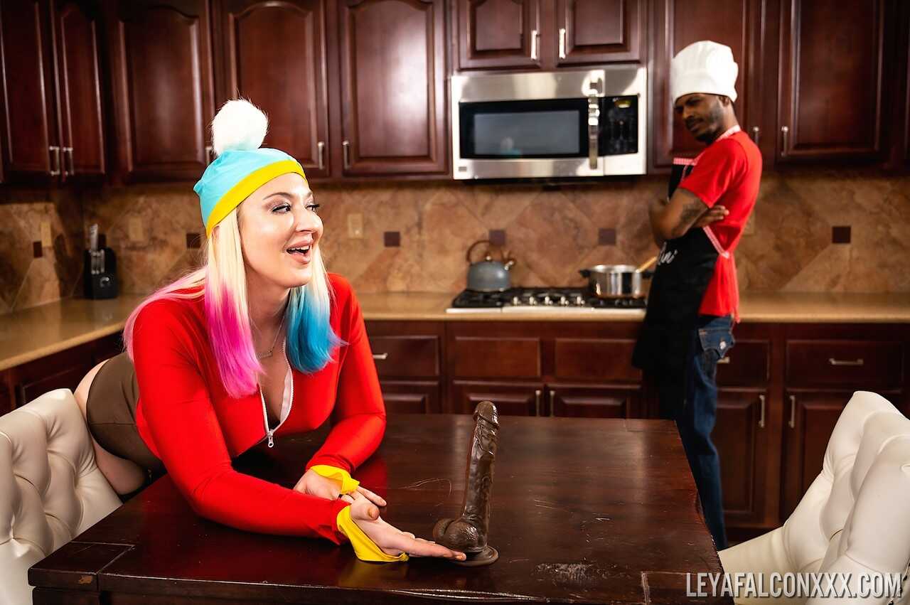Blonde Bombshell Leya Falcon Gets Fucked By The Chef In Hardcore Interracial Action! - Leya Falcon