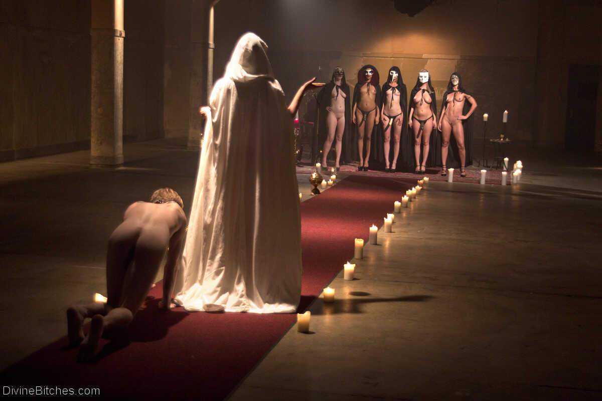 Mistress Maitresse Marlowe and her Cherry Torn Slave: A Wax Ritual of Small Penis Humiliation - Cherry Torn, Daisy Ducati,...
