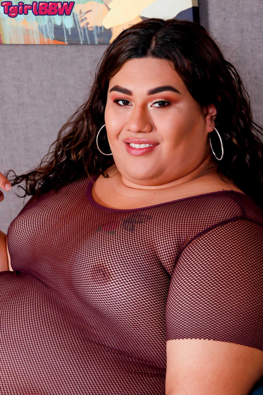 BBW Joceline Drops her Small Dick Shemale while Wearing Thick Thigh Highs - Joceline Drops