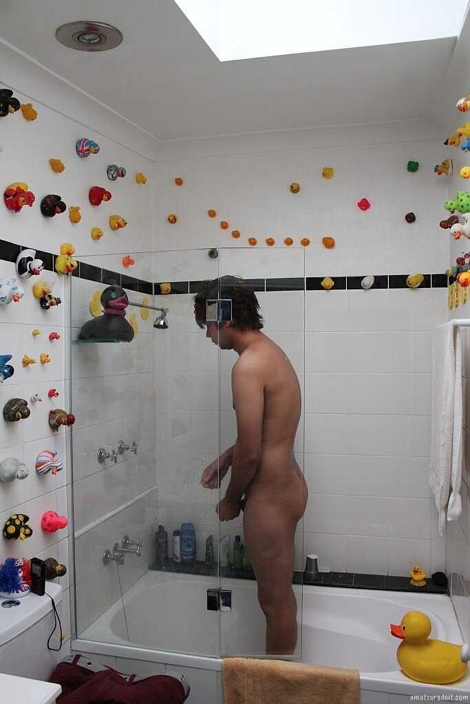 Gay Amateur Sonny Moon Exposes His Big Dick While Masturbating In The Shower - 