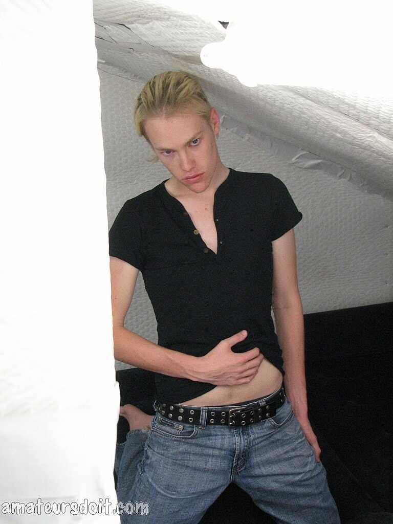 Blonde amateur gay Chris Toy gets horny in front of the camera while stroking his hard dick - 
