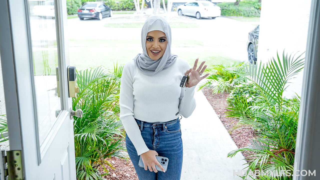Sultry Arabic Nanny Vivianne DeSilva gets banged from behind by her Brazilian employer while wearing a hijab in Nicky Rebe...