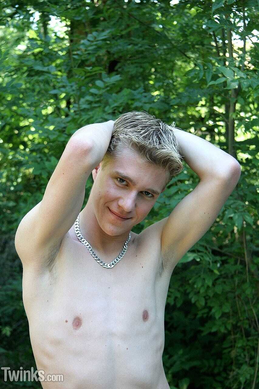 French Kiss and Cum Adorable Twinks Giving Each Other Oral Pleasure in the Backyard - 