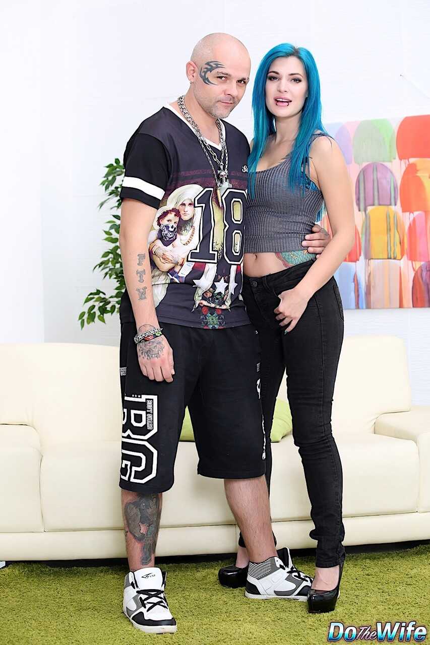 Blue-haired MILF Alexxa Vice takes two dudes at once in a cuckolding threesome, satisfying both men's desires! - Alex...