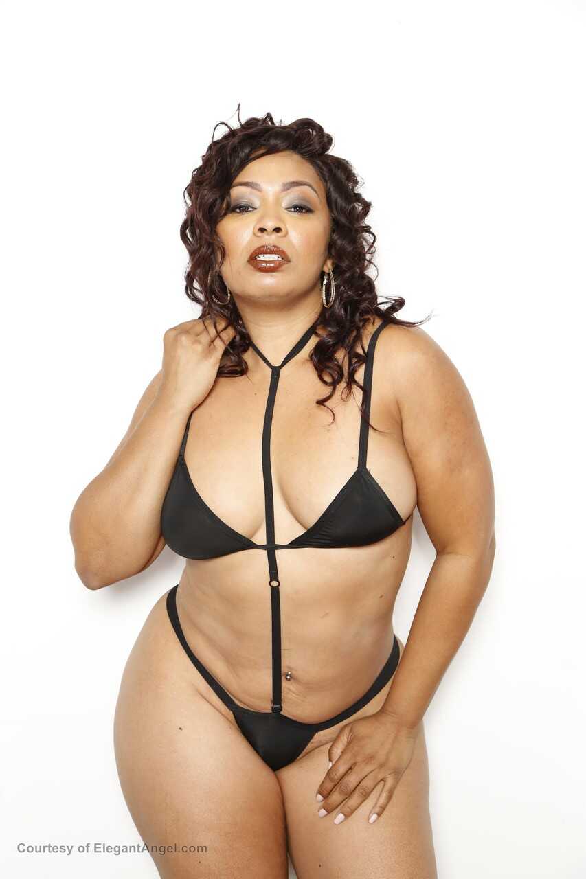 Ebony MILFs with big asses and thirsty for black cock in a wild threesome - Anita Peida, Aryana Adin, Jayden Starr, Lotus ...