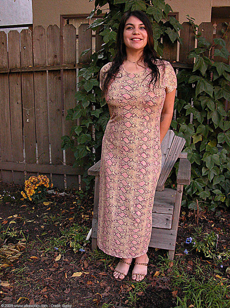 Sexy Polly Unleashes her Curvy and Chubby Hairy Pussy Outdoors - Polly