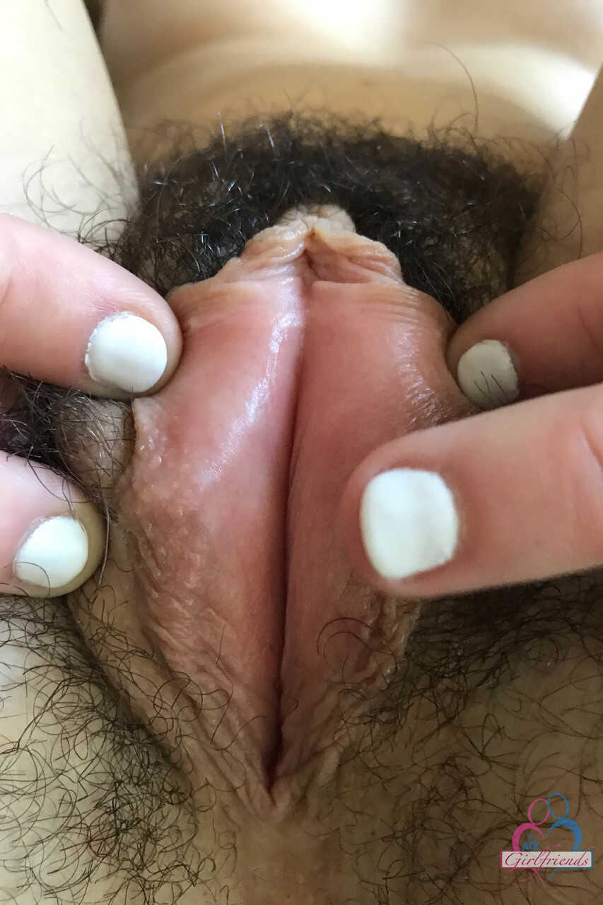 Megan Marx’s Hairy Holes Exposed with American Girlfriend Fucking