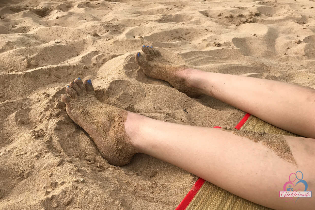 Bikini Babe: Liza's Sunny Beach Getaway with Her Sexy Ass Amateur Girlfriend - Liza Rowe