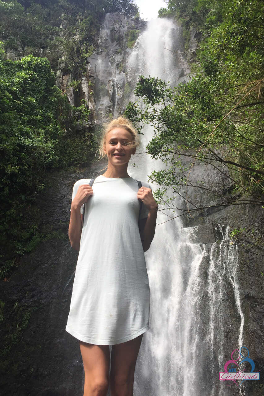 Blonde beach babe Emma Hix goes wild in public!  Emma Hix's amateur vacation with her cute teen girlfriend - Emma Hix