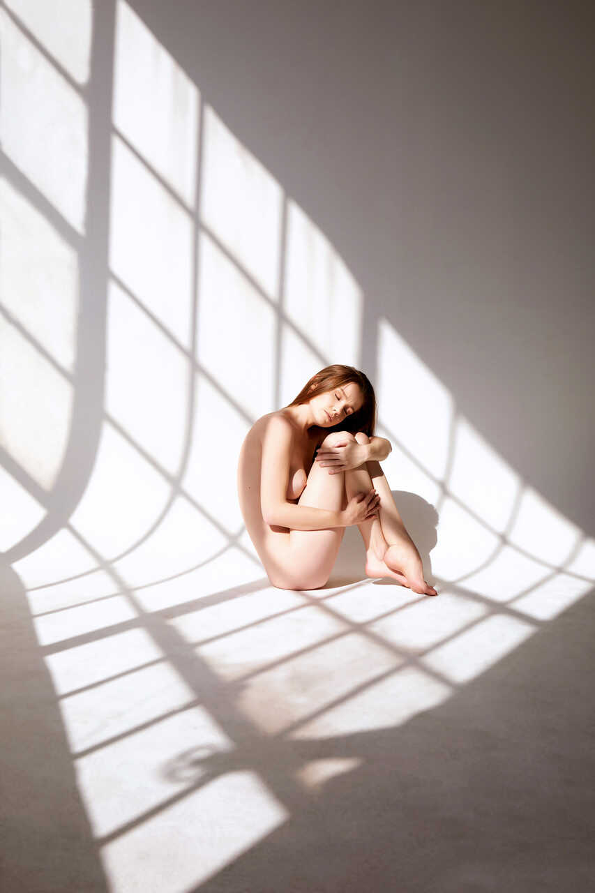 Emily Bloom's Window Light Bend