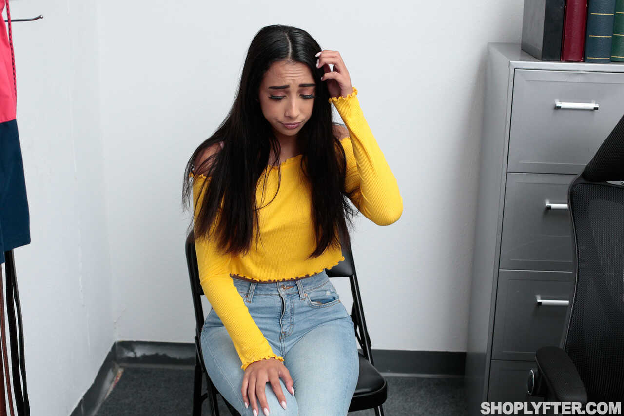 Kiarra Kai's Sticky Fingers: A Latina Shoplifter's Doggy Style Romp with a Lustful Mitt - Kiarra Kai, Mitt
