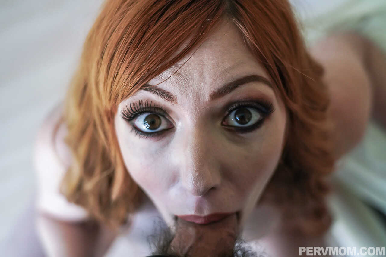 Redheaded cougar Lauren Phillips takes a dick in her mouth and twat in POV 'Horny Cougar Love' - Lauren Phillips...