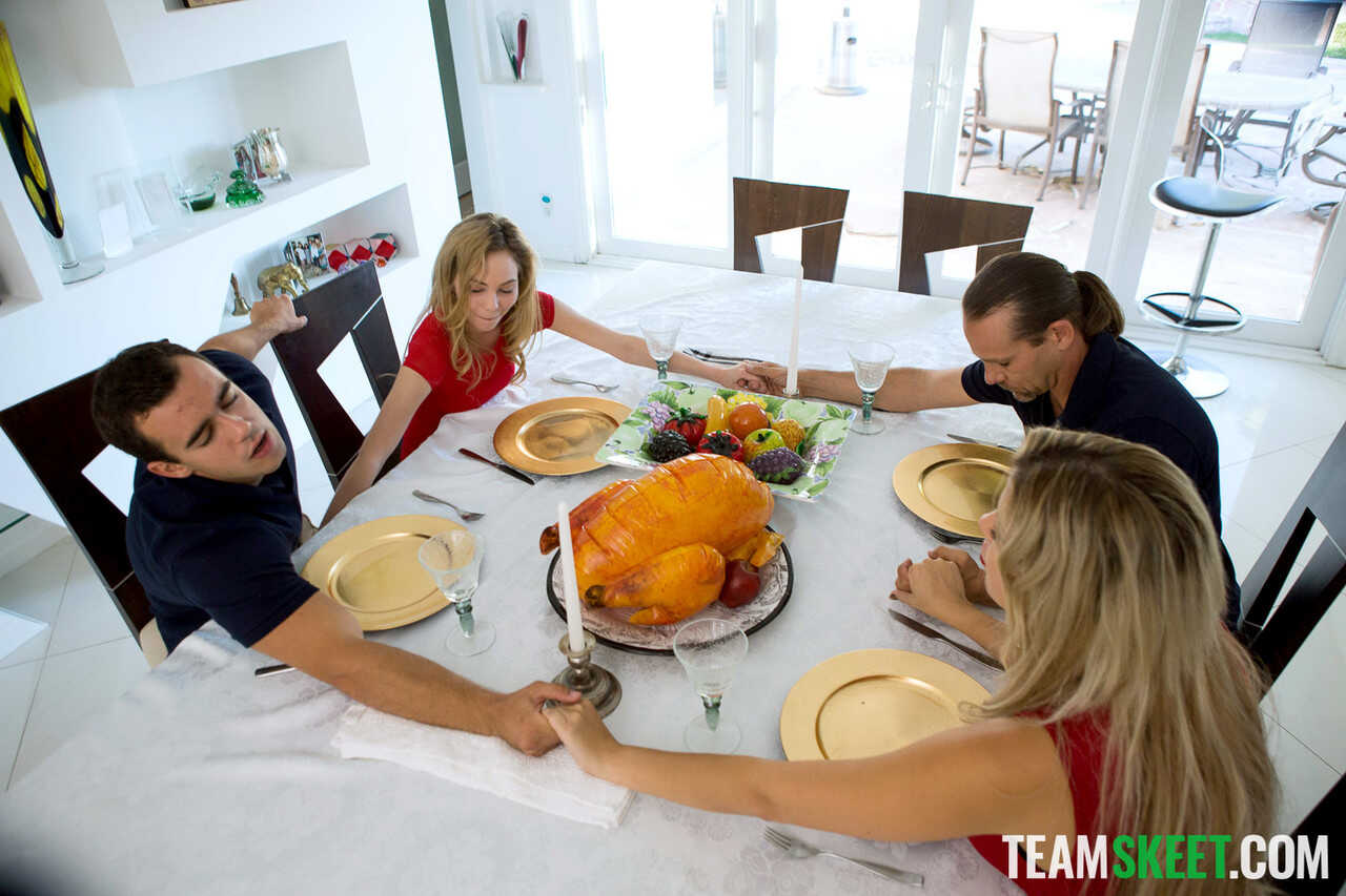 Mature and Curvy Latinas Get Their Thanksgiving Treat in a Hot Foursome with Young Teens and Stiff Dicks - 