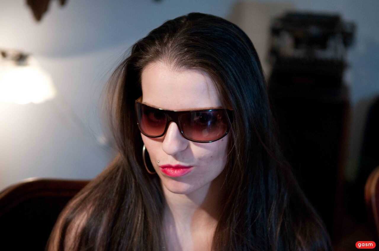 Tamed by a Dominant Dame: Larissa Gold's Cruel Punishment for Her Sissy Sub - LARISSA GOLD