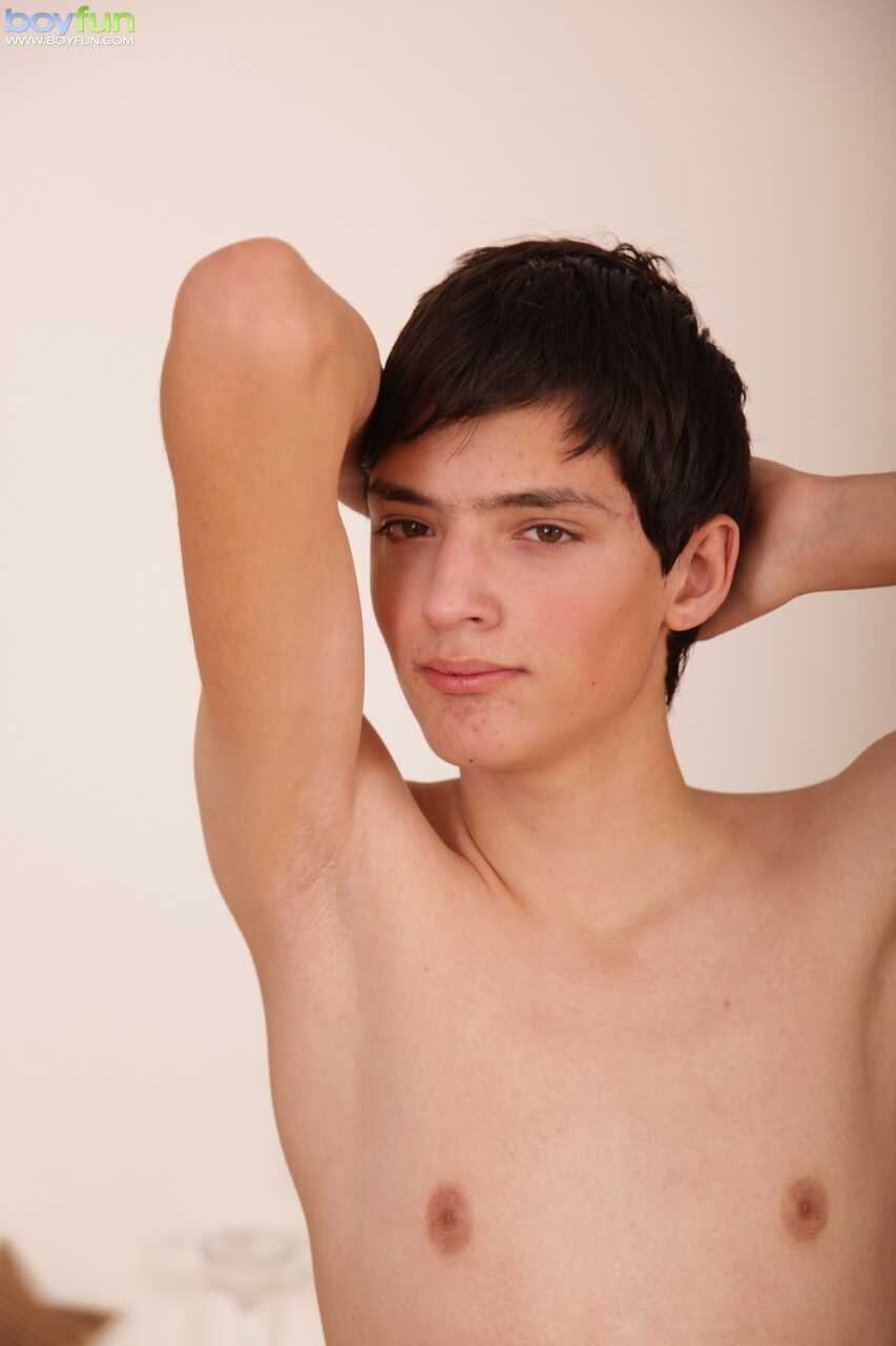 Skinny Twink Jake Vosnik Takes a Striptease Selfie for His Lonely Cock