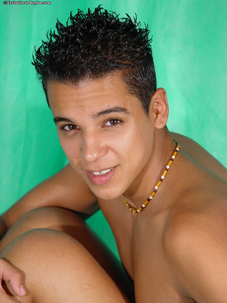 Black Twink Rafael 2 Shows Off His Jumbo Cock and Jerks Off in a Steamy Solo Session - 