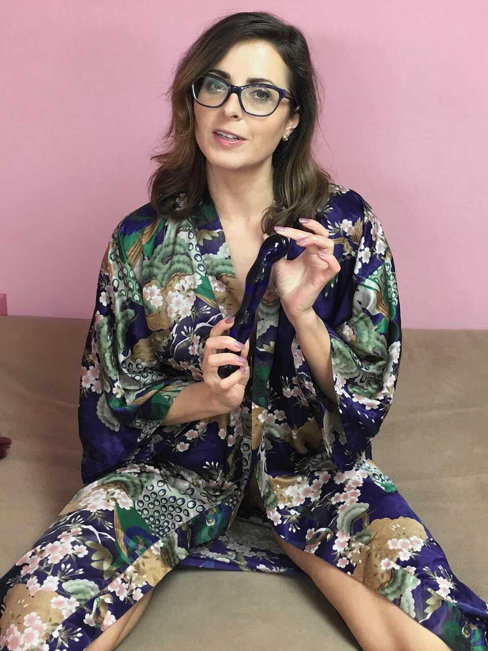 Gorgeous housewife Helena Price shows off her hairy cunt in a solo dildo masturbation session - Helena Price