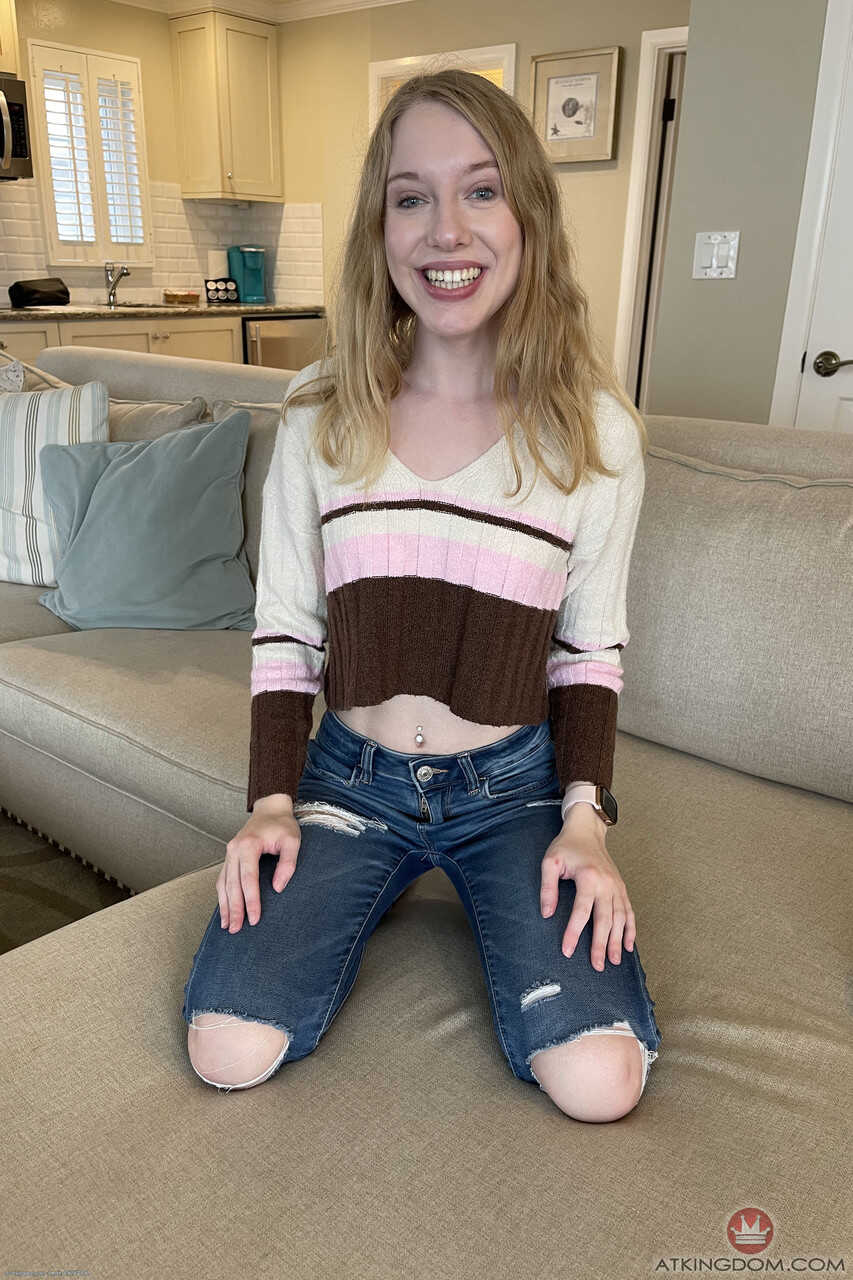 Skinny Hairy Teen Kallie Taylor's Hot Feet and Round Ass Showcased in Hairy Petite Adventure - Kallie Taylor