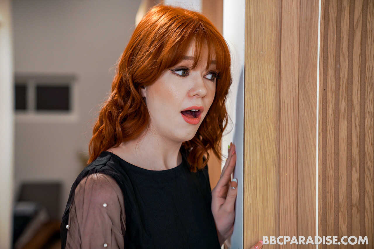 Ginger Ariel Darling and Curvy PAWG Chloe Cooper Take Turns on a Skinny Black Dude's Massive BBC in an Erotic Thick T...