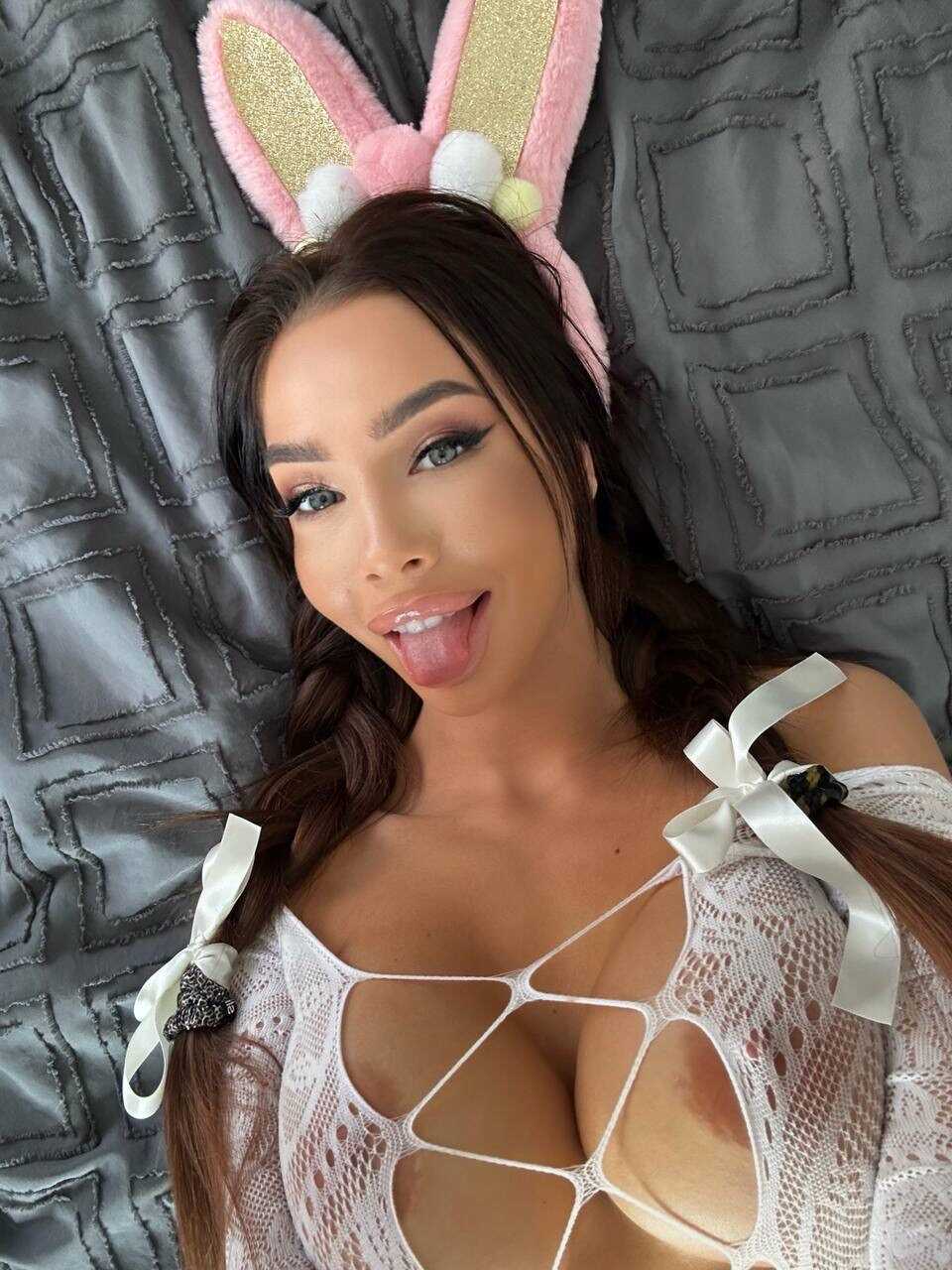 Naughty Bunny in Lingerie: Nastya Star's Big Tits and Sexy Curves - 