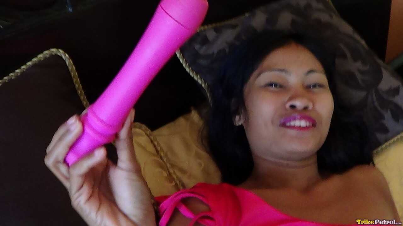 Busty Filipino MILF Wayana Gopez sucks on her toy before riding cowgirl, her Asian ass bouncing in the air - Wayana Gopez
