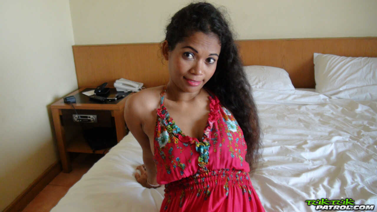 Curly-haired Nees's Bald Cunt and Beautiful Tits in the Hotel - Nees