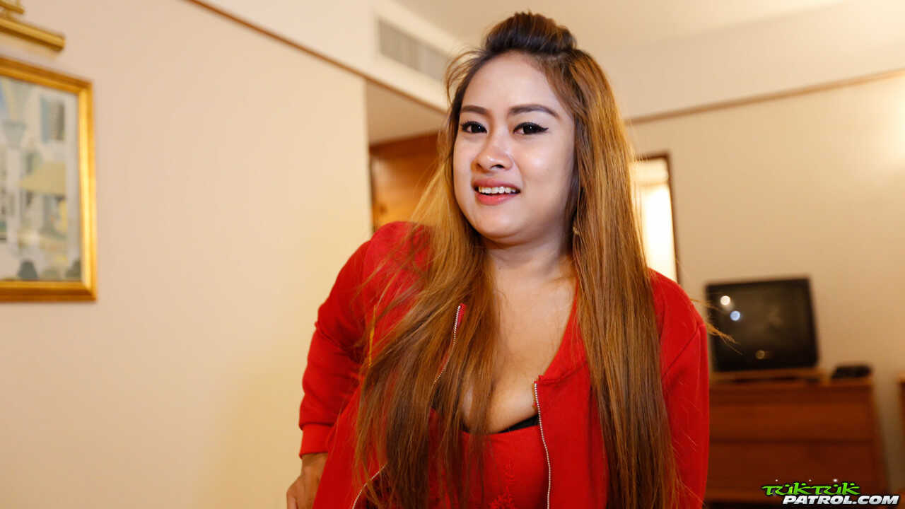 Curvy Damnee Gets Pounded From Behind By A Thick Asian Cock - Damnee