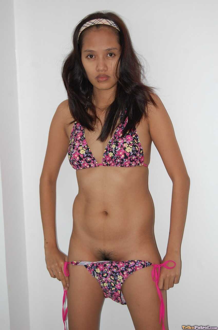 Filipina Jehhan Ablog screws a stranger while wearing her cute bikini, gets creampied in the process! - Jehhan Ablog