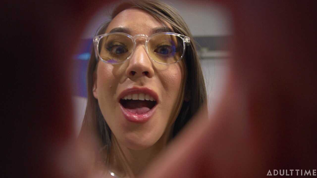 Gender X: Transgender Threesome with Codi Vore, Jade Venus and Kasey Kei - Codi Vore, Jade Venus, Kasey Kei