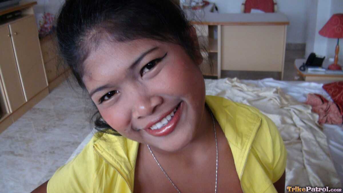Chubby Princess Soberano shows off her trimmed pussy and stunning tits while mom watches in awe - Princess Soberano