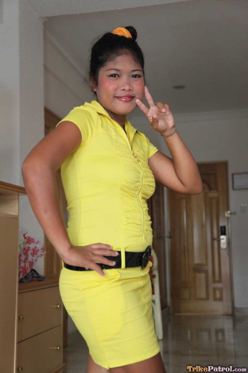 Chubby Princess Soberano shows off her trimmed pussy and stunning tits while mom watches in awe - Princess Soberano
