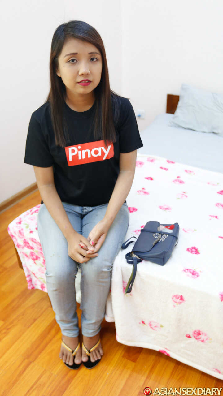 Chubby Asian babe Angel E gets her hairy pussy creampied during POV sex with the help of her tiny hands and mouth! - Angel E