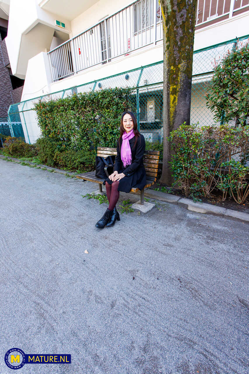 Miho's Public Panty Show: The Cute and Naughty Adventures of a Japanese MILF in Public - Ayumu, Miho Wakabayashi