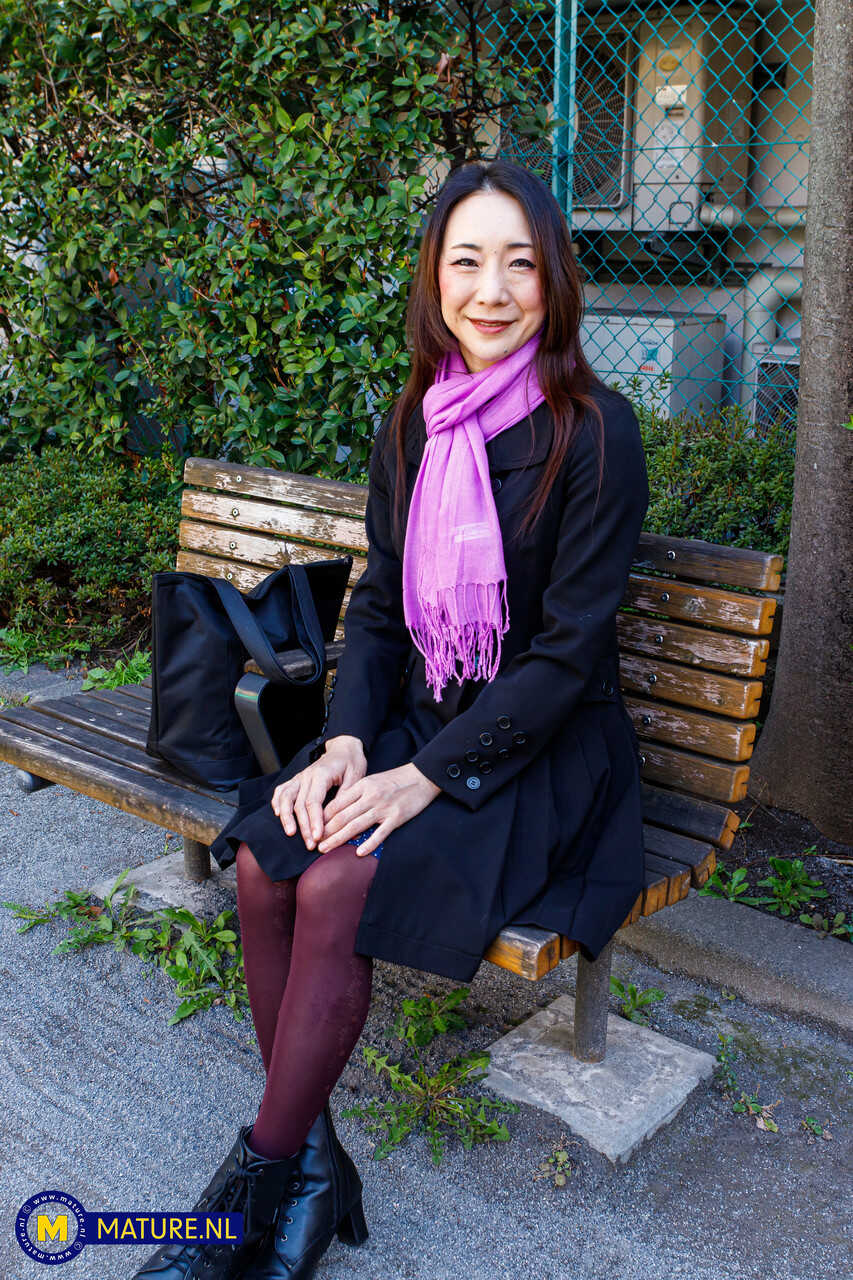 Miho's Public Panty Show: The Cute and Naughty Adventures of a Japanese MILF in Public - Ayumu, Miho Wakabayashi